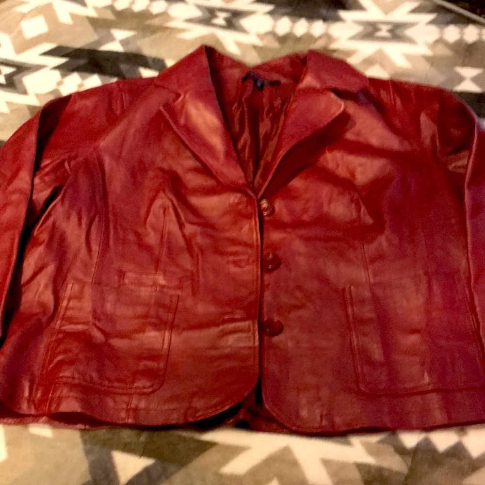 Chadwick’s leather jacket 3 button up with two front pockets